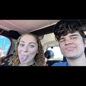 Meet your Posher, Kaitlyn